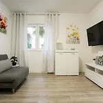 아파트 Kaya Old Town Zadar, Self Check-in, Balcony Ac *