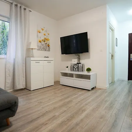 Kaya Prime Location, Old Town Zadar, Self Check-in Lägenhet Zadar