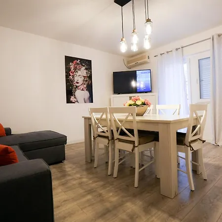 Kaya Prime Location, Old Town Zadar, Self Check-in Apartamento Zadar