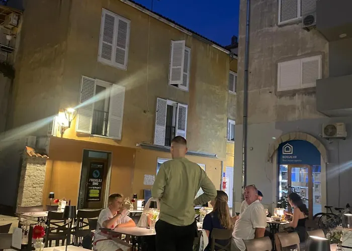 Apartment Kaya Old Town Zadar, Self Check-in, Balcony Ac